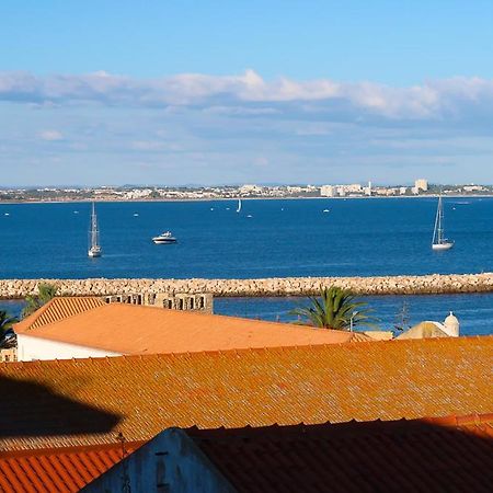 In The Old Town Close To The Beach Lagos Buitenkant foto