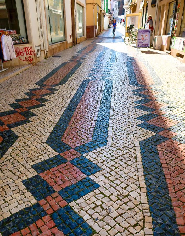 In The Old Town Close To The Beach Lagos Buitenkant foto